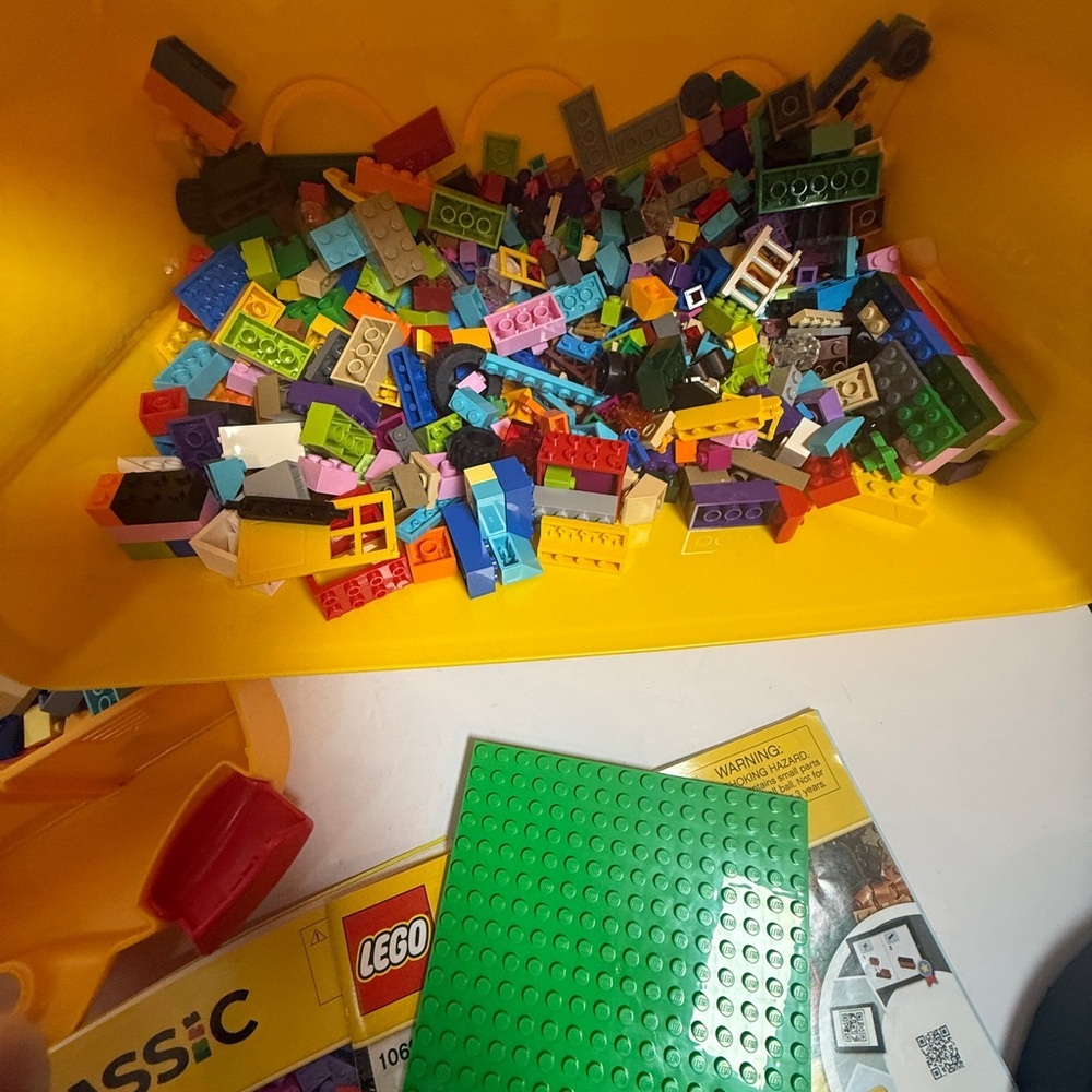 LEGO Brick Full Case & More Building Legos one Complete Sets Extra Extra. - Picture 4 of 13